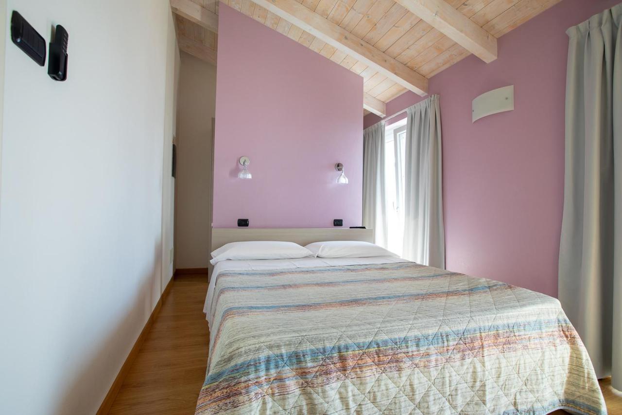 Residence Cafelicita - Promotion - Apartments Lake View - Infinity Pool - Jacuzzi Gravedona Exterior foto