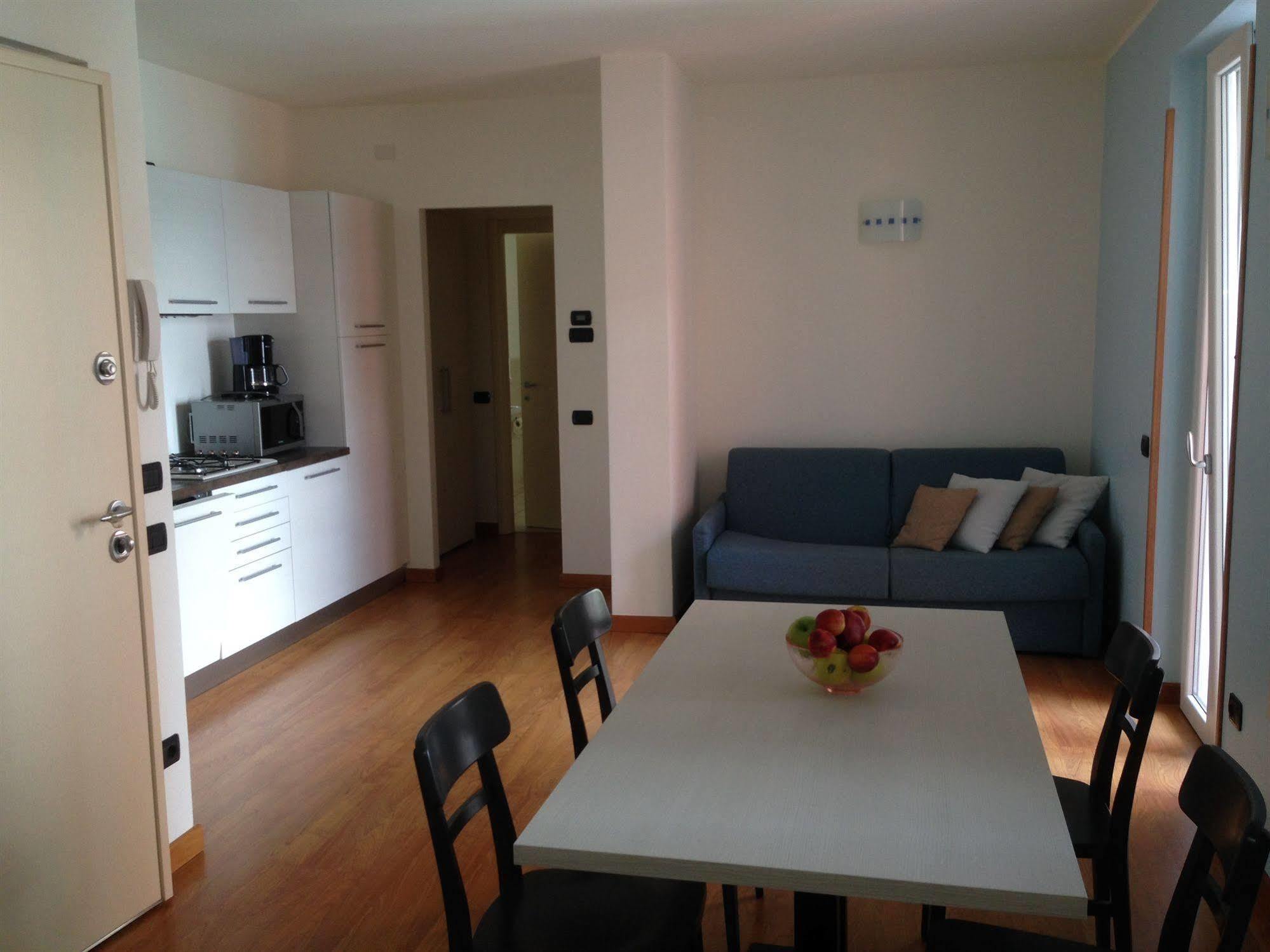 Residence Cafelicita - Promotion - Apartments Lake View - Infinity Pool - Jacuzzi Gravedona Exterior foto